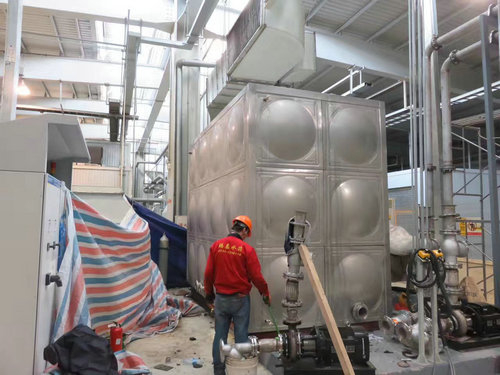 焦作不銹鋼保溫水箱